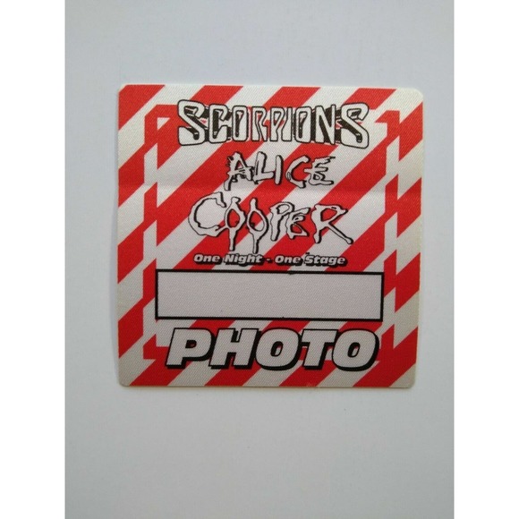 Alice Cooper Scorpions Backstage Pass Original 1996 Hard Rock Music Red Stripes - Picture 2 of 4